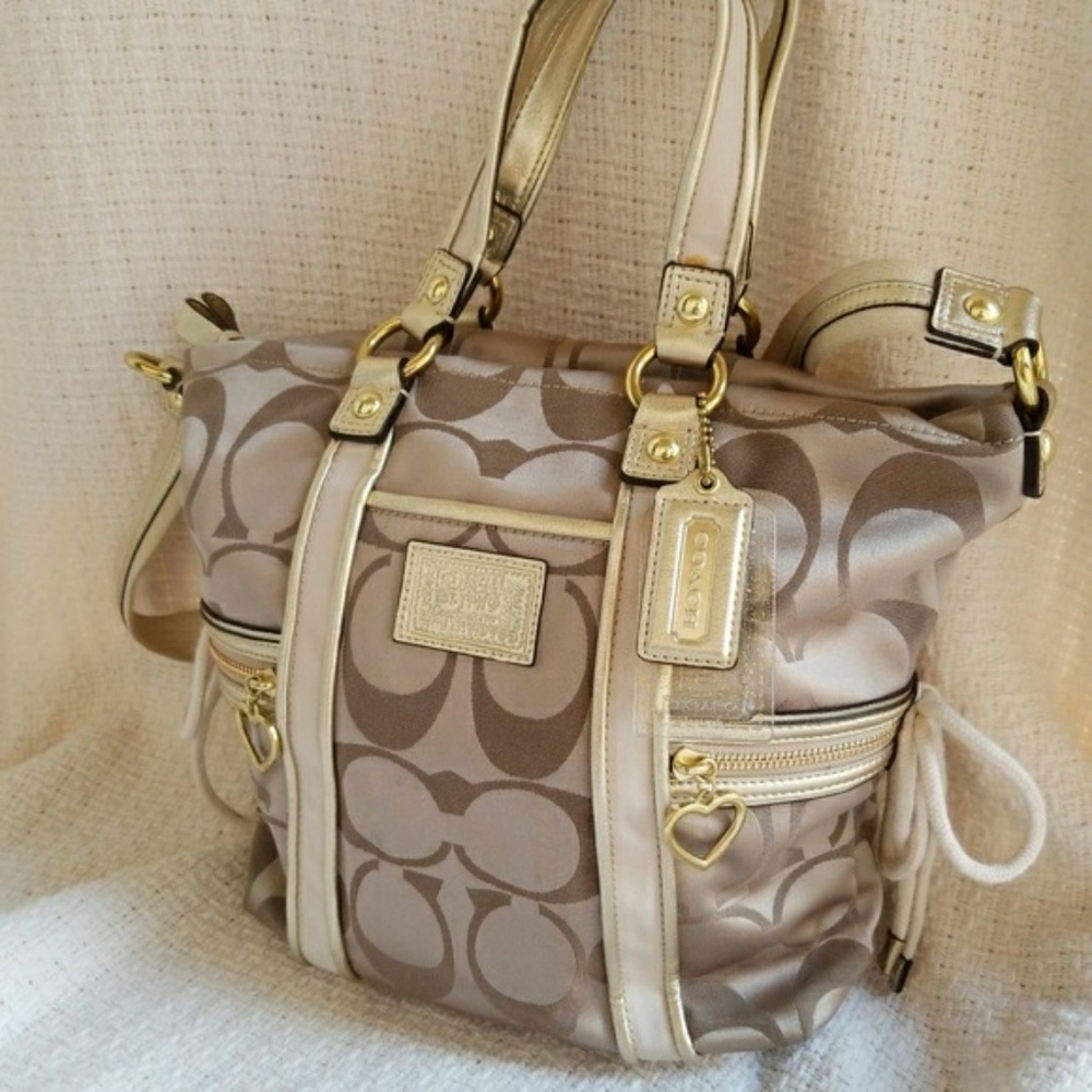 Coach Daisy Poppy C Pocket Tote/Shoulder Bag